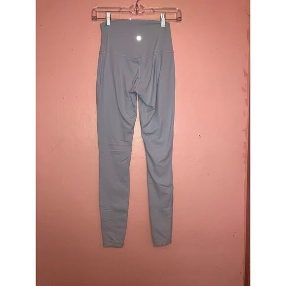 Lululemon light blue full length activewear leggings size 4 - Picture 3 of 4
